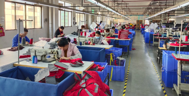 河北白沟，一个年产箱包占全国28%的产业带